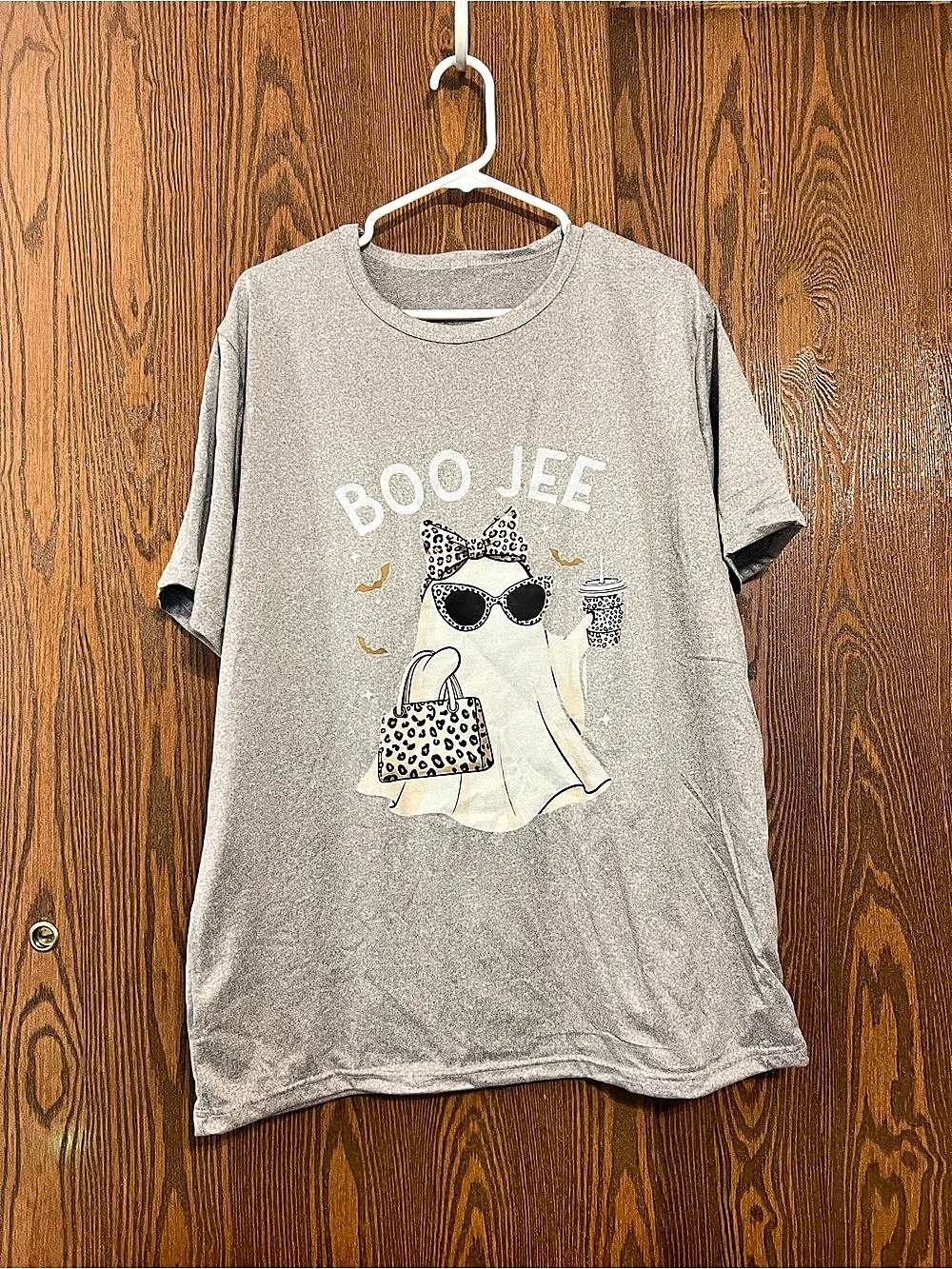 Graphic Short Sleeve Tee in Gray Like New